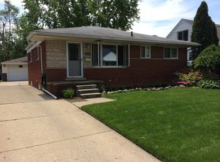 1541 Oxford Rd, Berkley, MI 48072