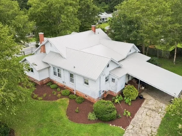 302 W Green Street, Macclesfield, NC 27852