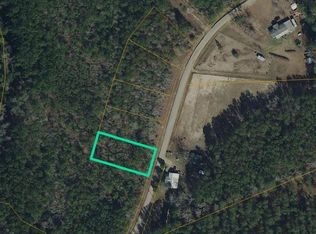 1 McNabb Rd, Loris, SC 29569