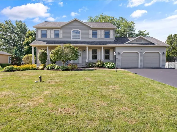 3607 Whispering Woods Ter, Baldwinsville, NY 13027
