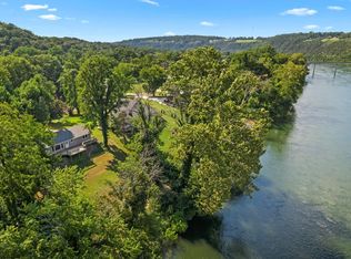 282 Riverview Dr, Norfork, AR 72658