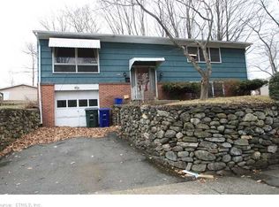 180 Tesiny Ave, Bridgeport, CT 06606