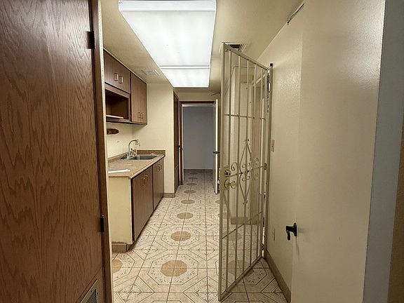 4th image of 1444 N 16th St