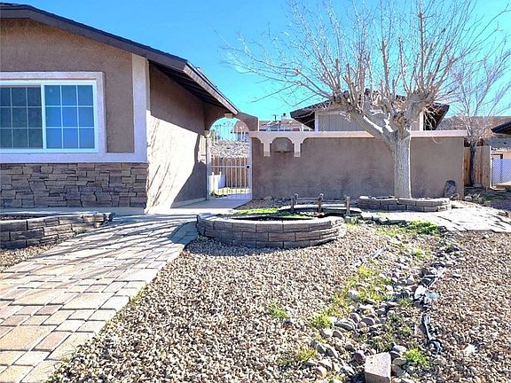 2nd image of 1508 Solana Ct
