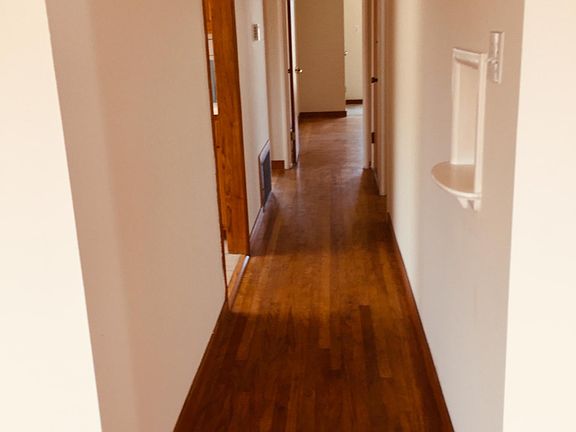 5th image of 1006 S Mayfair Ave
