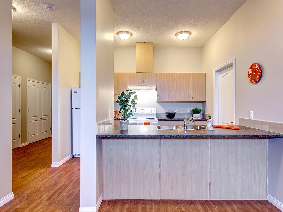 12 Nevada Pl