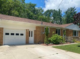 140 Oriole Dr, Alpena, MI 49707