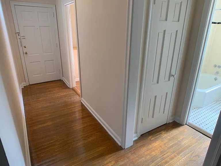 2828 Thornhill Rd #302B — Photo 30
