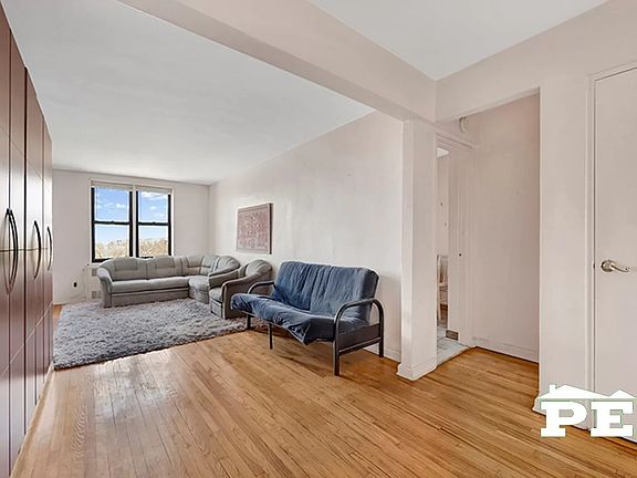 2nd image of 3178 Nostrand Ave APT 6G