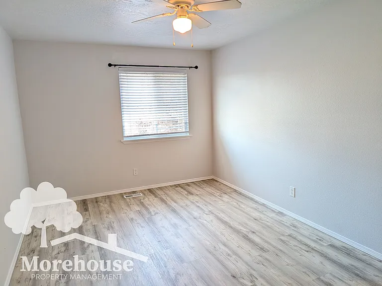 39 S Sugar Loop Ln — Photo 32