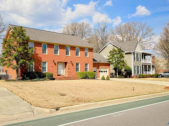 5th image of 1209 Regency Blvd SE