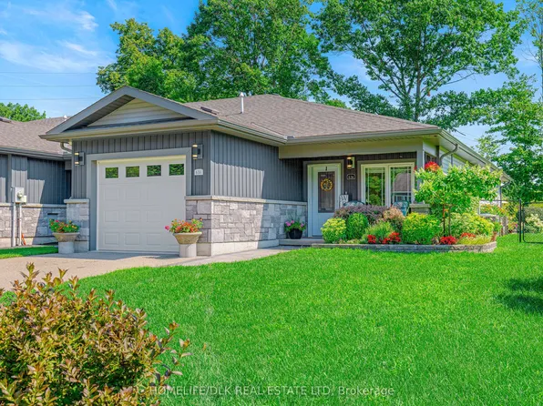 63A Centre St, Brockville, ON K6V 0C9
