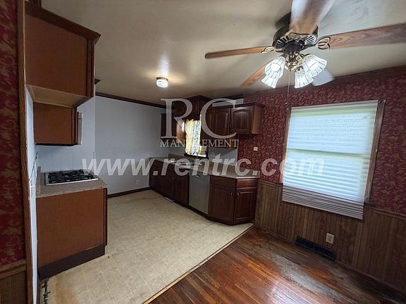 2nd image of 3 Church St