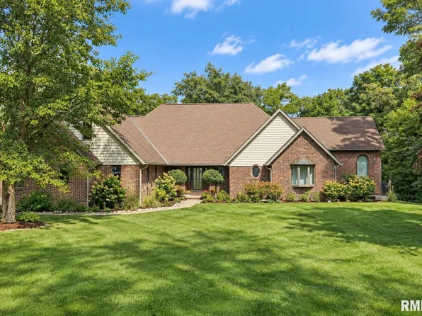 11413 N Fox Meadow Dr, Brimfield, IL 61517