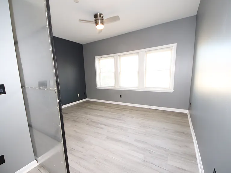 514 Saint Paul Pl #C — Photo 11