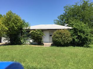 3035 Morgan Dr, Dallas, TX 75241