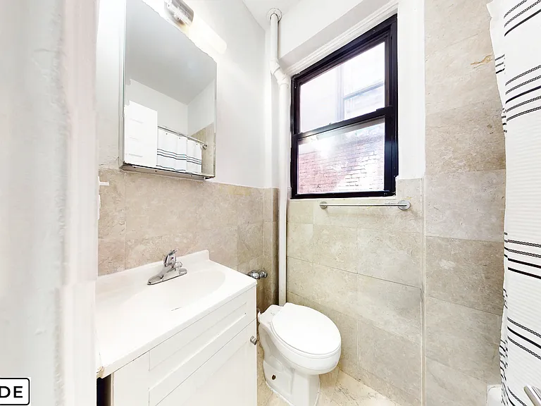 178 Thompson St #6A — Photo 5