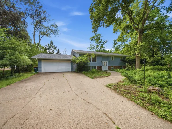 709 N Fremont St, River Falls, WI 54022