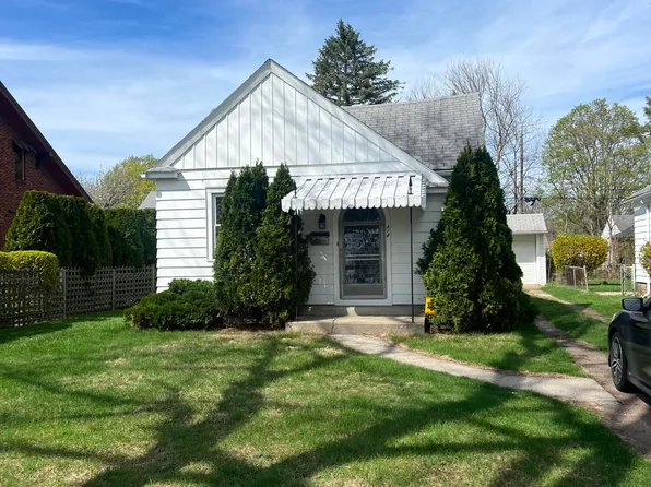 318 Sunset Blvd, Toledo, OH 43612