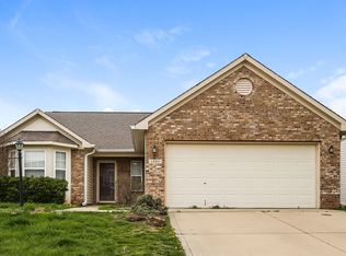 1440 Round Lake Rd, Greenwood, IN 46143