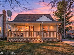 7815 Artesian St, Detroit, MI 48228