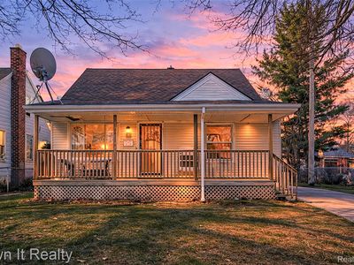 7815 Artesian St, Detroit, MI, 48228