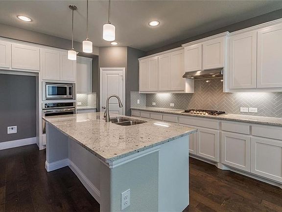 3rd image of 9709 Caruth Ct