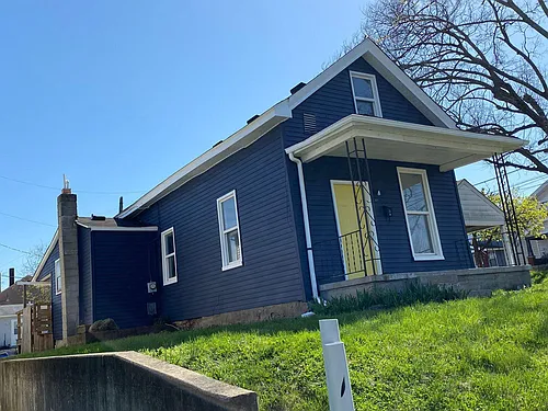 227 Warwick Ave Photo 1
