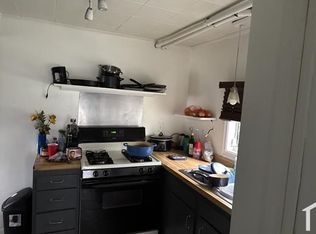 11 S Wabash Ave APT 2, Glenwood, IL