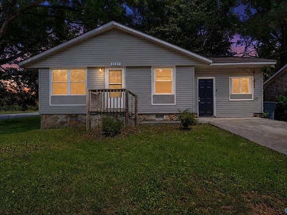 2nd image of 3220 Delia Ln NW