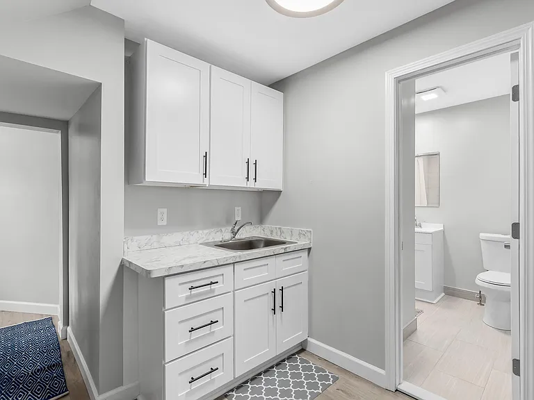 278 Euclid St #3 — Photo 11