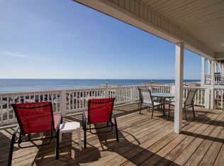 1606 Carolina Beach Ave N, Carolina Beach, NC 28428