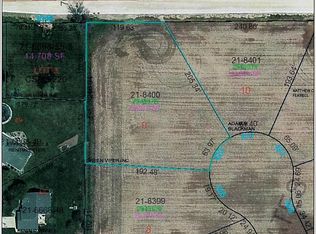 420 Bradly Ct, Green Bay, WI 54311