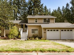 1144 NE Taftson St, Oak Harbor, WA 98277