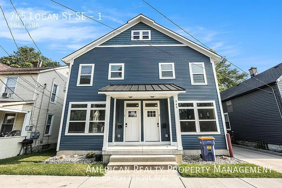 5 bed, 2250 sqft, $3,100 — Photo 1