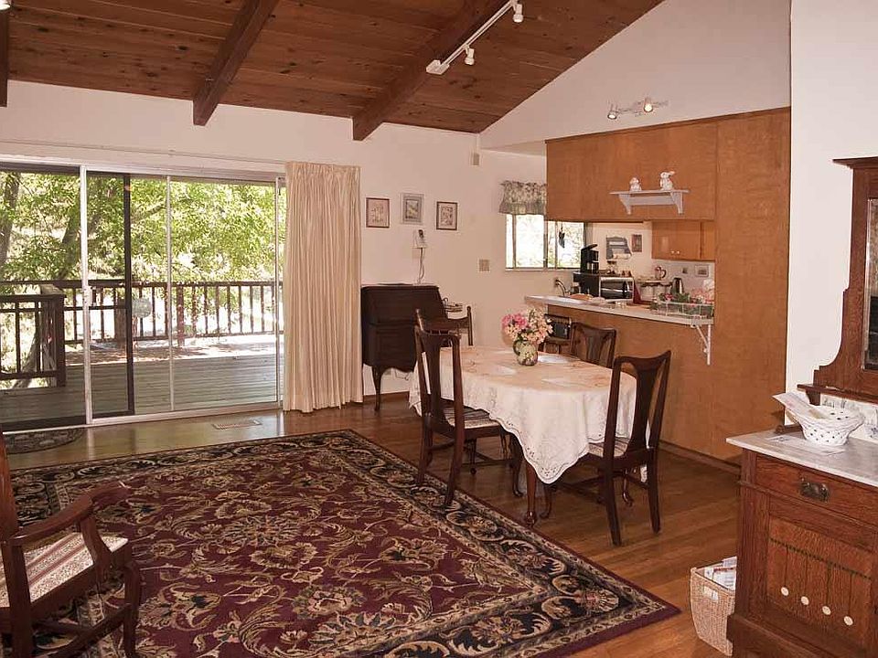 2nd image of 44 Barber Ln