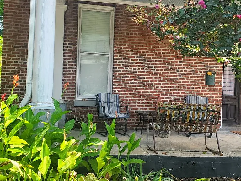 407 Chestnut St — Photo 3