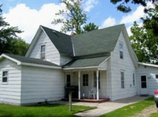 627 E 1st St, Litchfield, MN 55355