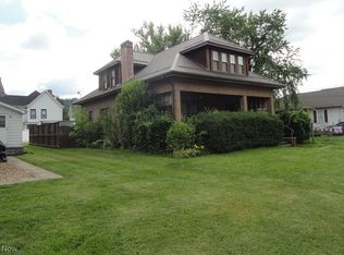 915 2nd Ave, New Cumberland, WV