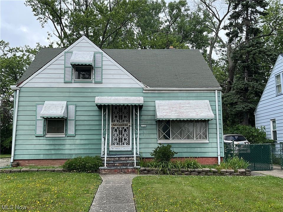 1st image of 19811 Harvard Ave