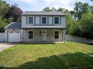 69 Highland Dr, Barnegat, NJ 08005