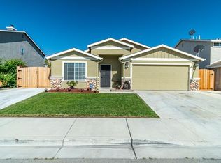 2351 Driftwood Ct, Hollister, CA 95023
