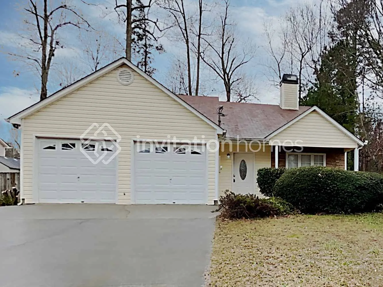 213 Hillcrest Rdg Canton, GA 30115 — Photo 1