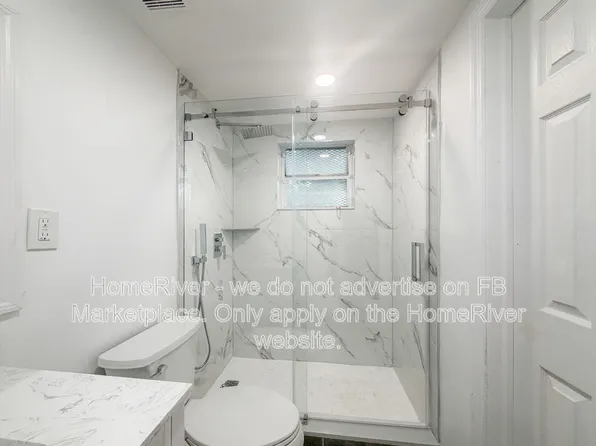 900 6th St APT 3, Miami Beach, FL 33139