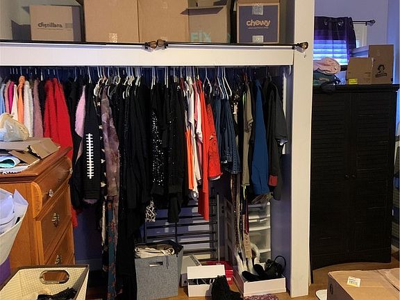 4th image of 1942 Fisher Dr