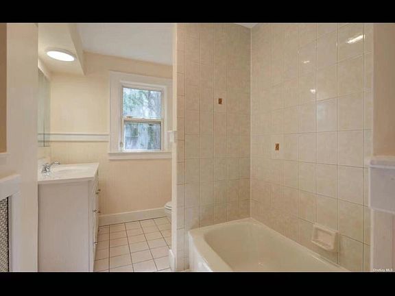 5th image of 173 Rose St Floor 1