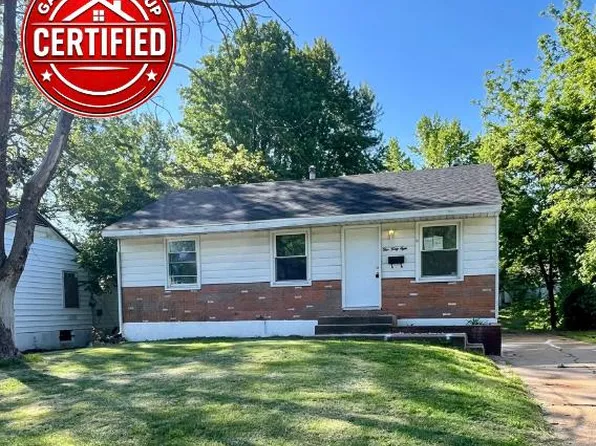 448 Midlothian Rd, Saint Louis, MO 63137