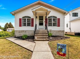 529 Hillcrest Dr, Old Forge, PA 18518