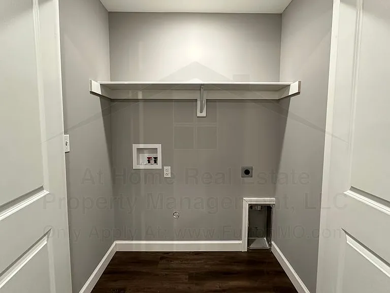 2620 N Bluff St #203 — Photo 11