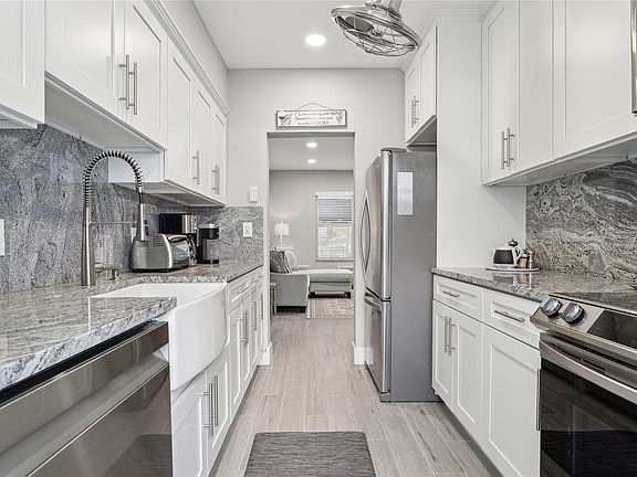5th image of 326 Harrison St APT 103A